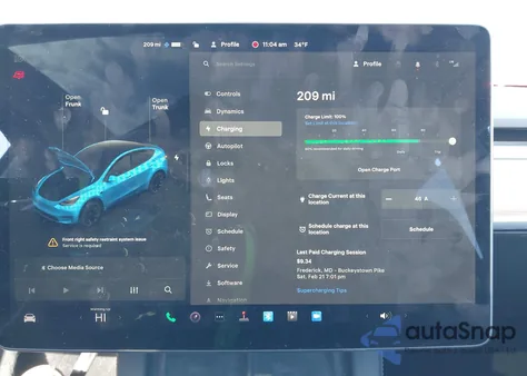 2022 Tesla Model Y Long Range Dual Motor All-Wheel Drive z USA, uszkodzony, nr VIN 7SAYGDEE7NF363949